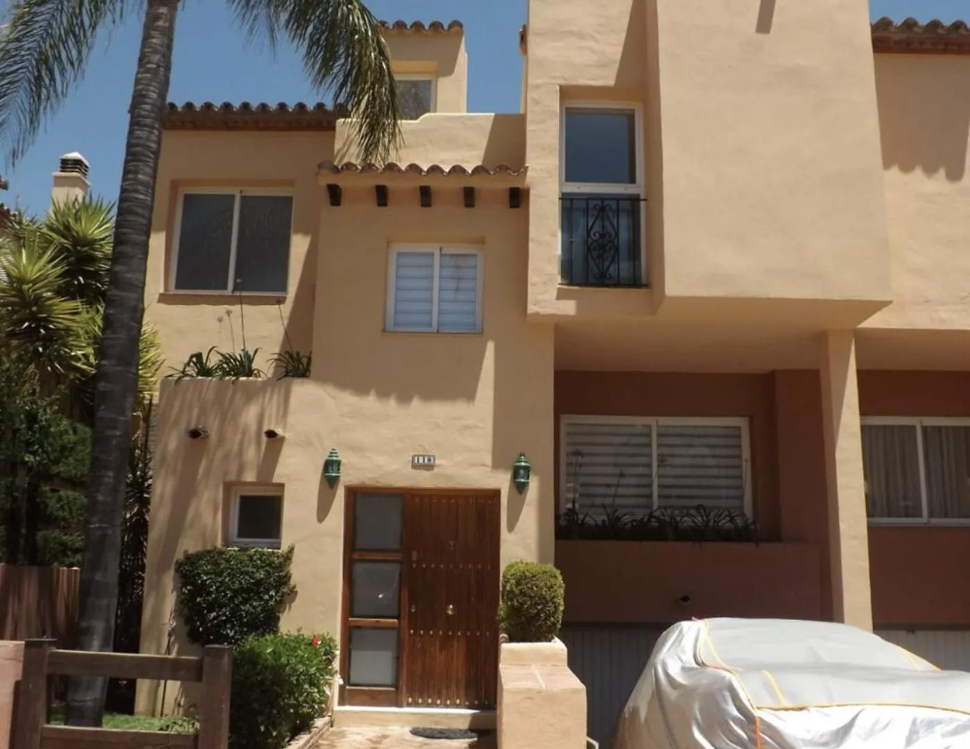Maison Marbella Puerto Banus 0*,  Spain